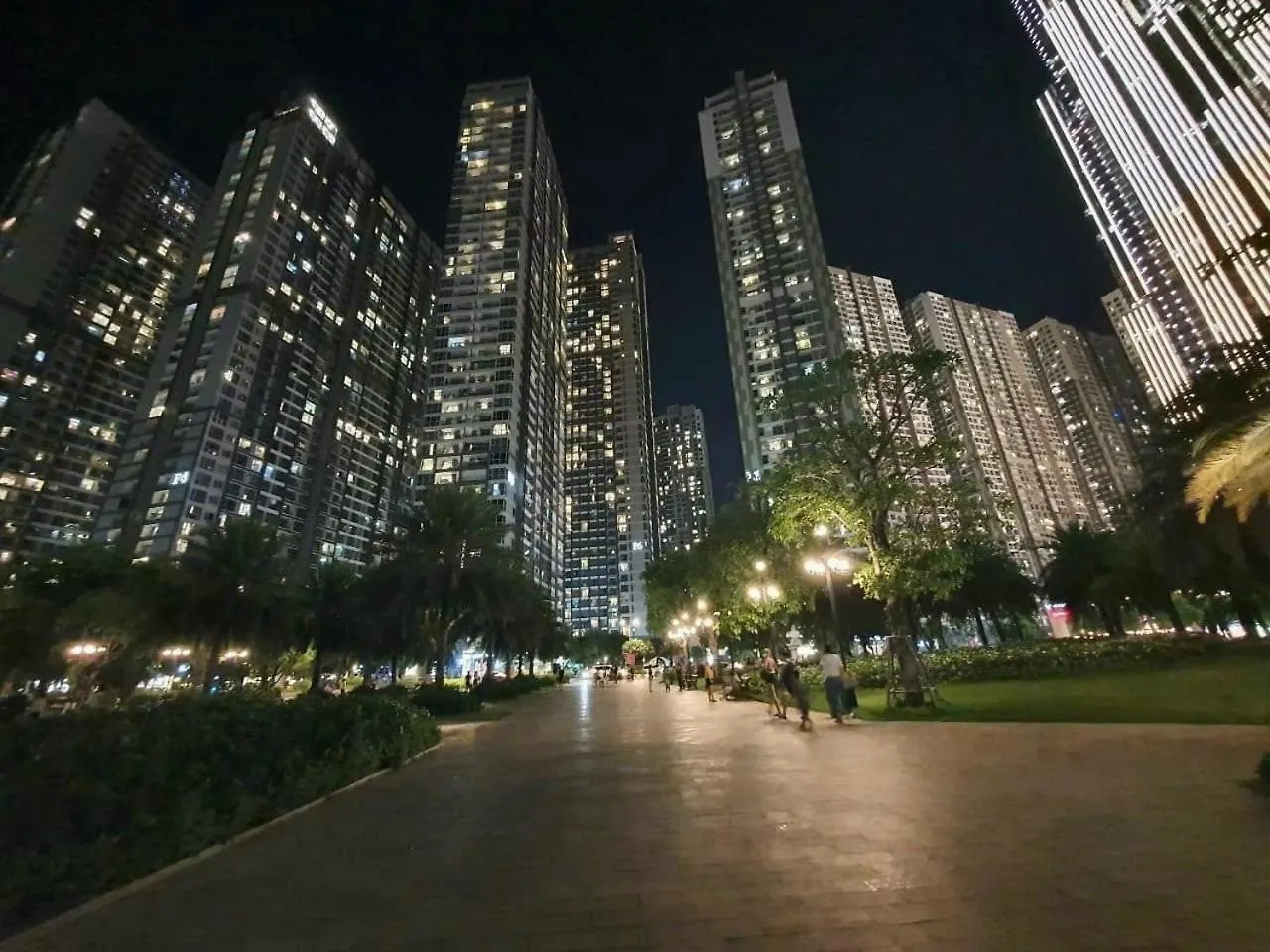 Apartment Home Stay At Vinhome Central Park Ho Chi Minh City