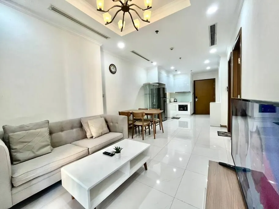Home Stay At Vinhome Central Park Ho Chi Minh City
