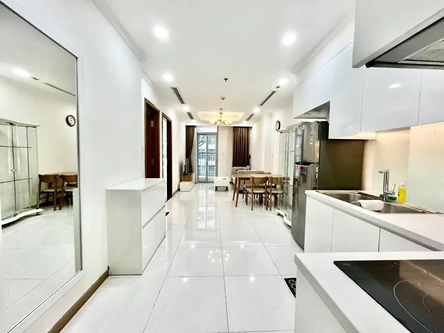 Home Stay At Vinhome Central Park Ho Chi Minh City