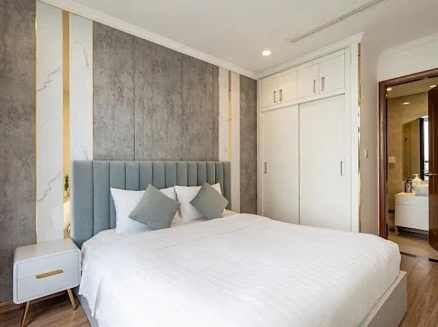 Home Stay At Vinhome Central Park Ho Chi Minh City 0*,