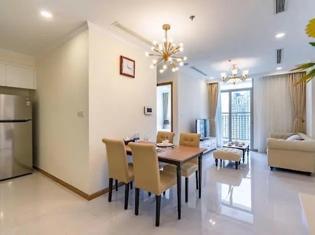 Apartment Home Stay At Vinhome Central Park Ho Chi Minh City